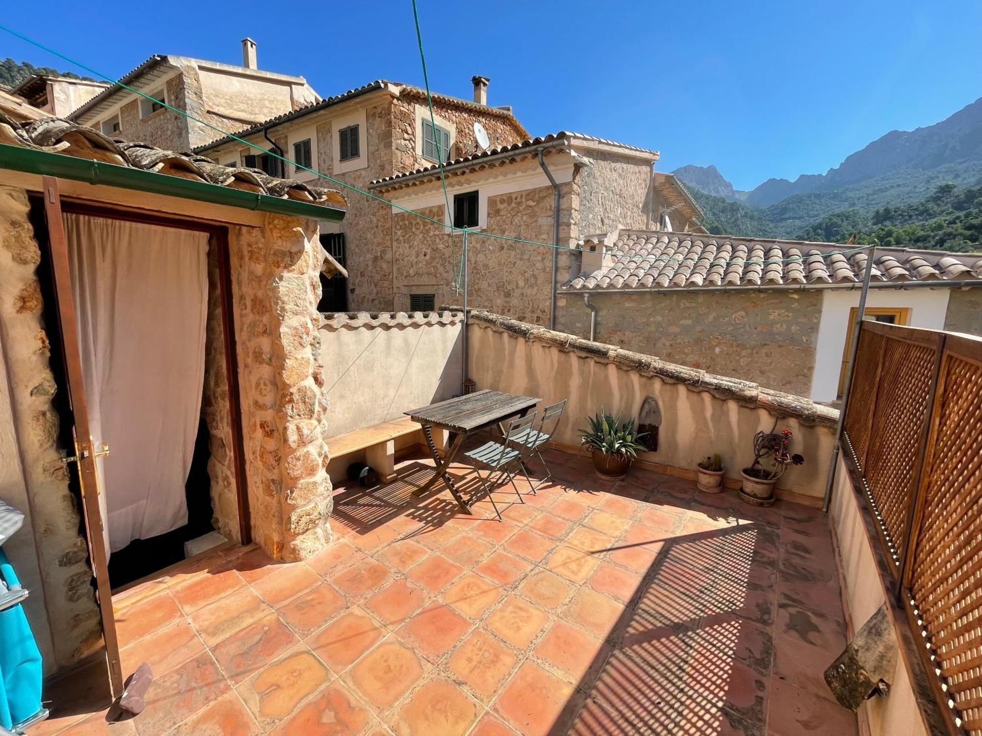 Encantadora casita en el centro de Fornalutx Exterior foto
